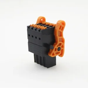 terminal block with locking clip