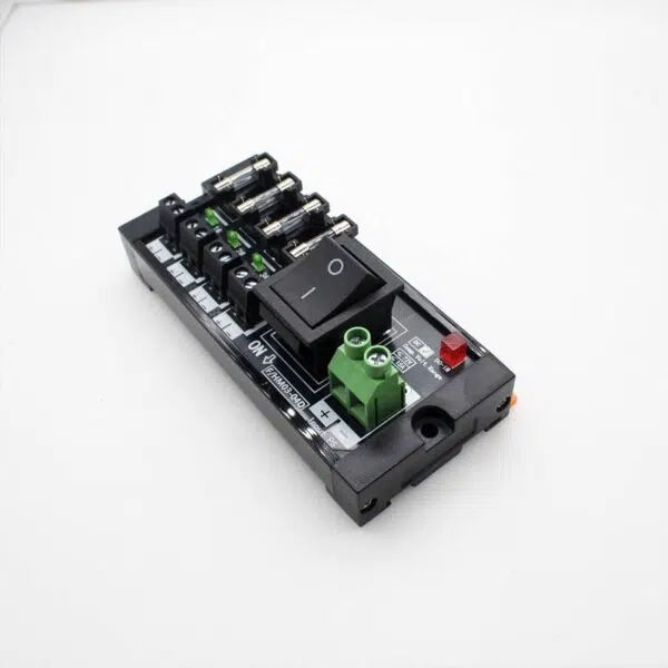4-Channel DC Fuse Distribution Module with Screw Terminals | FM03-06D