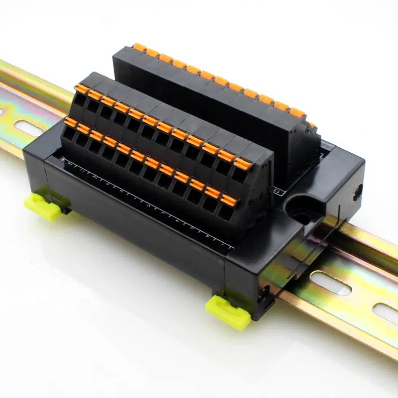 Power supplies and terminal blocks